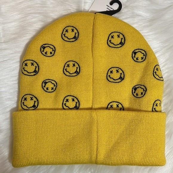 NWT Urban Outfitters Nirvana Streetwear Winter Beanie Hat - Picture 3 of 6